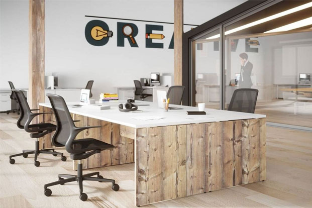 Bureaux dans espace de travail