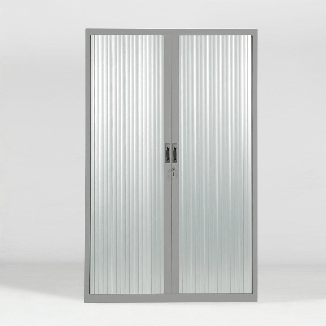 Armoire métallique - 3 étagères, rideau PVC, 135 cm