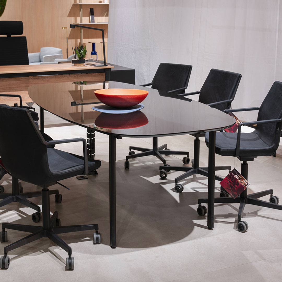 Table de réunion ovale TULIL