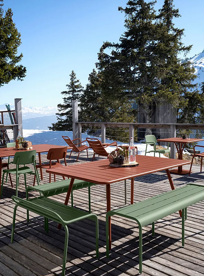 Banc métallique pour restaurant