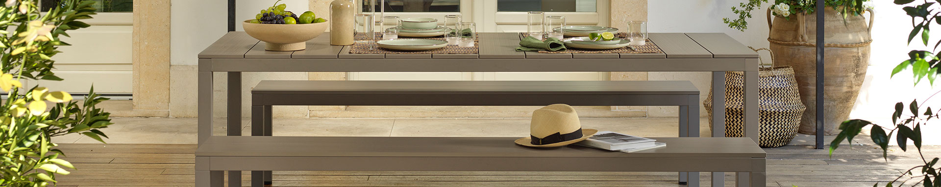 Bancs de table de jardin