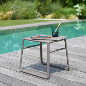 Table basse de jardin HIP